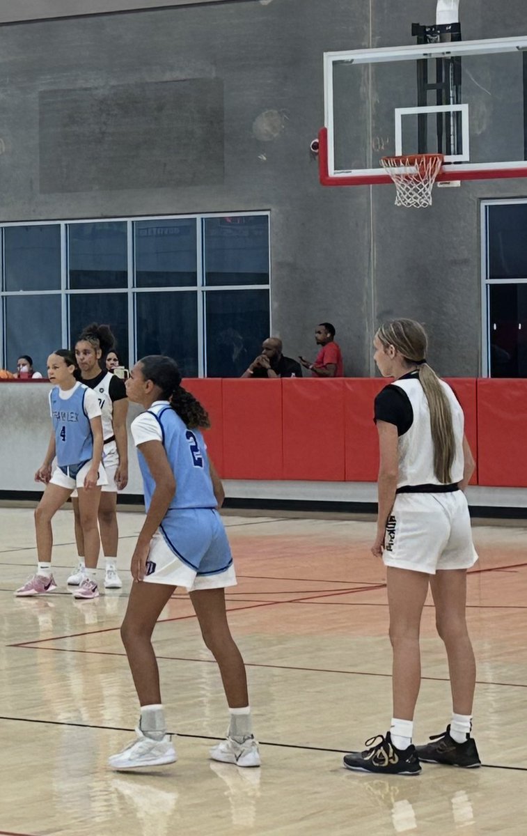 Nate Levin tweet media