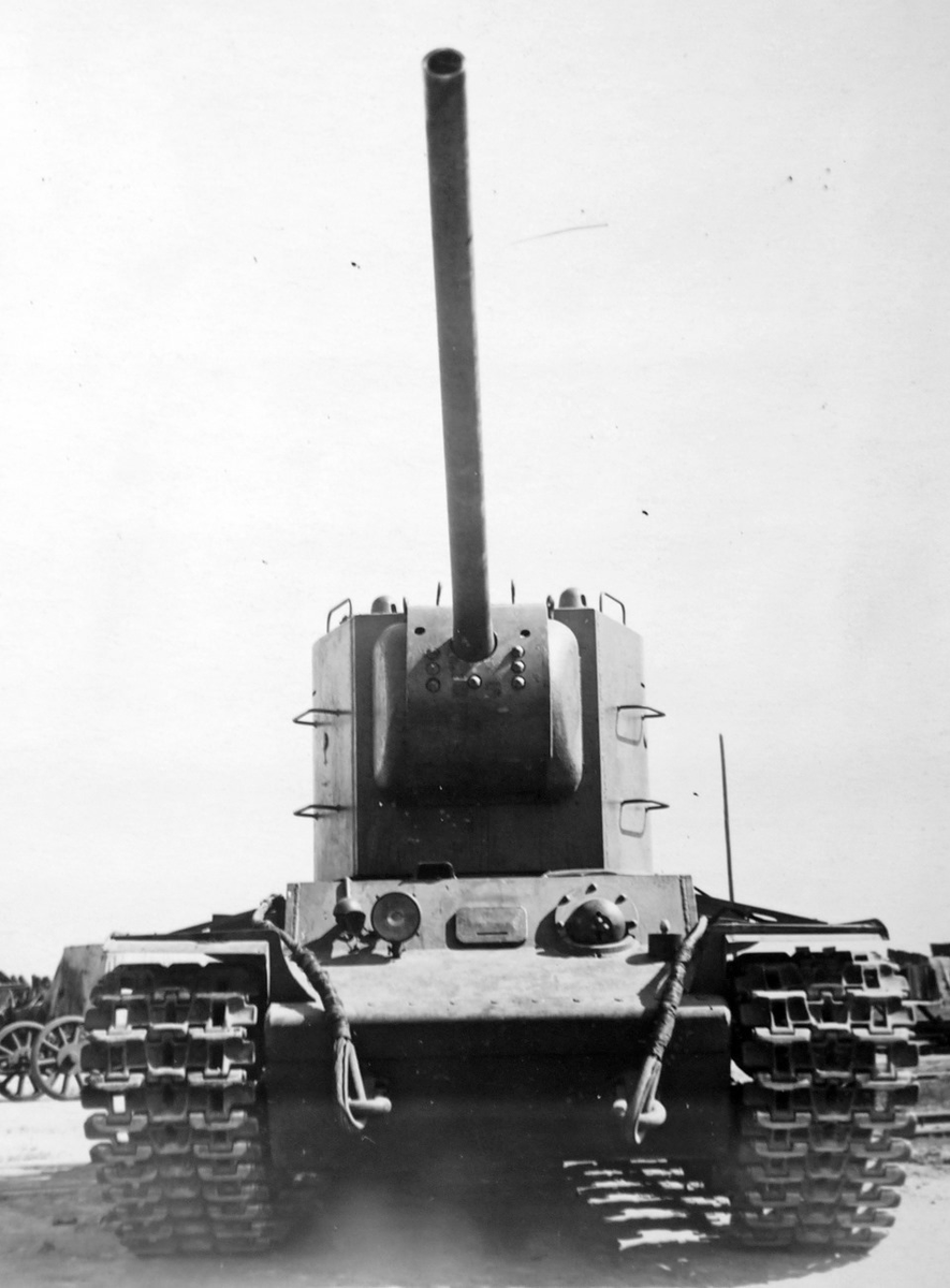 A 107 mm ZIS-6 gun was delivered to LKZ #OTD in 1941. It was installed in the turret of a KV-2 for trials. The gun passed but the KV-3 tank it was meant to go into was not completed before the German invasion and cancelled in 1942. #tanks #history #WW2 #WWII