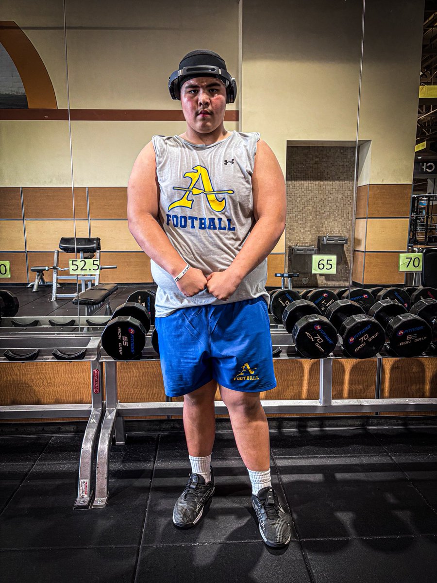#NEW3RA Class of 29’ 😤😤 <a href="/amat_football/">Bishop Amat Football</a> <a href="/Kmine4/">Kory Minor</a> <a href="/CoachJohnson32_/">Coach Niko Johnson</a> <a href="/Coach_Portis/">Greg Portis</a> 
<a href="/coachjack8587/">Jermaine Jackson</a> 
<a href="/CoachChuy67/">Mr. Jesus Hernandez</a>