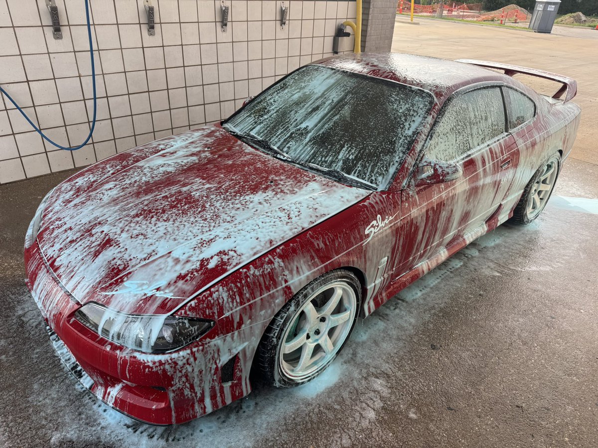 Some pictures from the weekend!

週末の写真を何枚か!

#s15 #nissan #nismo #autech #rb26