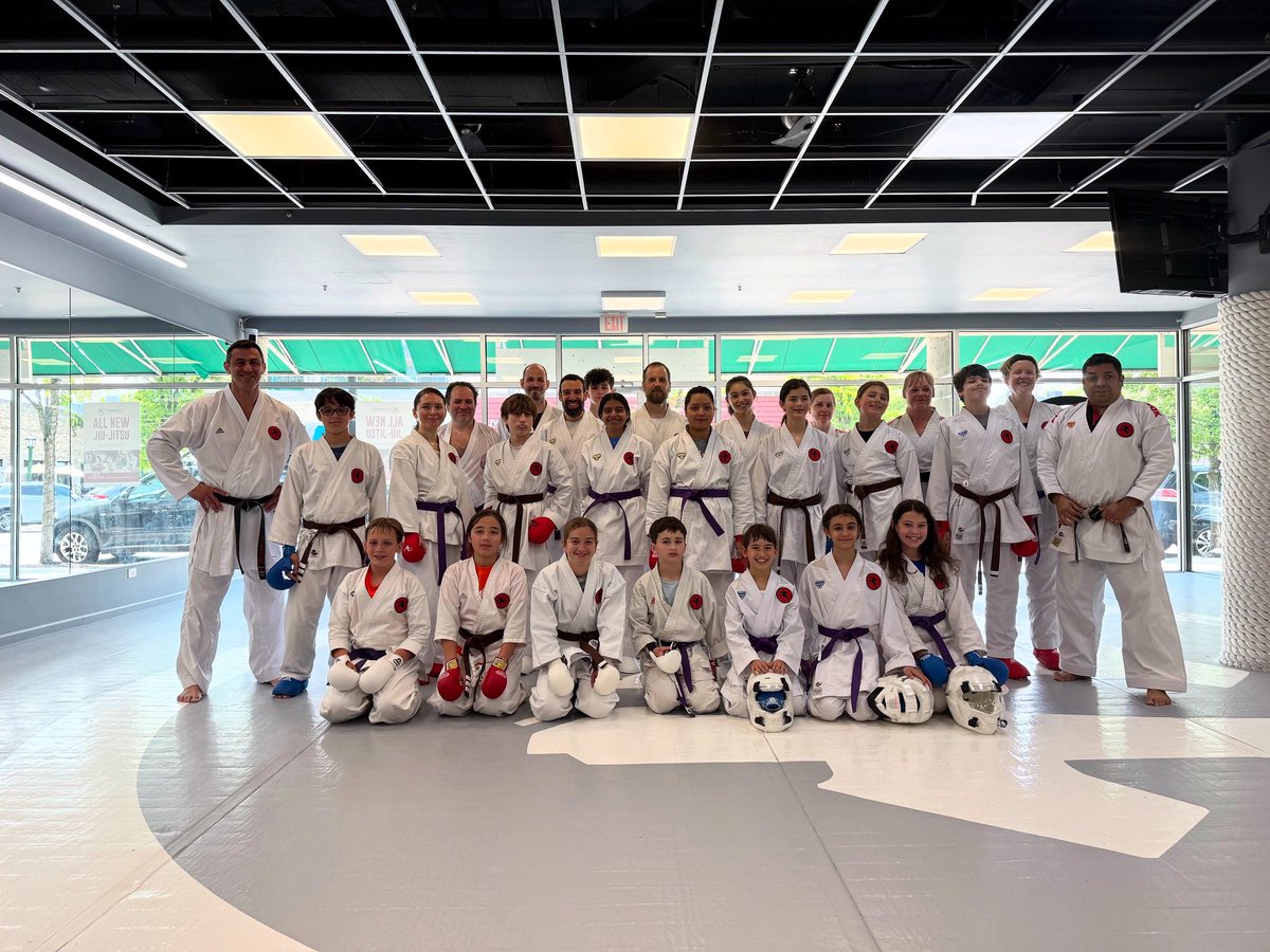 Students selected for potential advanced belt promotion fine-tuned their skills in today’s intensive session. They’re one step closer to being approved to test in a few weeks. We can’t wait to see them crush it. 👊