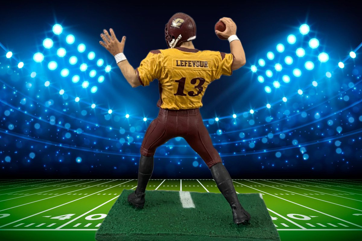 R7Carlson24's tweet photo. @DrinkallCoach Figured I would share the finished product. Pretty pleased for my first ever attempt at one of these custom figures! https://t.co/w52gAJ6gOC