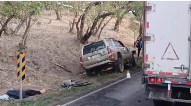 🚨🚨Al menos 11 personas perdieron la vida en accidentes de tránsito durante el fin de semana largo (30 de mayo al 1 de junio), en distintos departamentos del país.
Entre las víctimas hay motociclistas, peatones y ocupantes de vehículos pesados. 🕊️

Cada vida cuenta  #Nicaragua