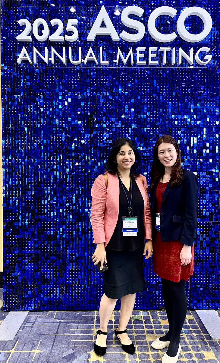amyhuangmd's tweet image. Finally met my mentor, Dr. Jyoti Malhotra from City of Hope, in person! I am so thankful for her guidance and support as I shape my career!❤️

@JyotiMalhotraMD 
@cityofhopeoc 
@uconnhealth 
#ASCO25