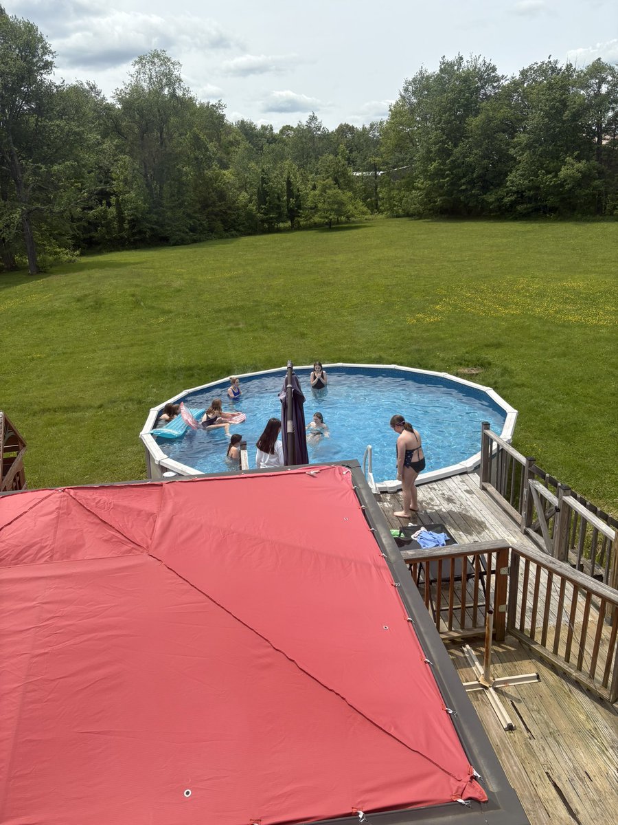 My daughter and her friends could care less that it’s freezing cold out today. Lol.