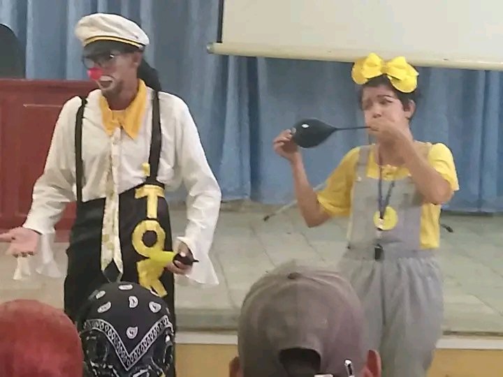 Variadas han sido las actividades este domingo en #ProvinciaGranma por el día de la infancia,gracias a nuestros artistas por  ser y estar,por amar y fundar,por compartir y participar. 
¡A todos,muchas,muchísimas gracias!
#Cuba 
#GranmaConmigoCuenta