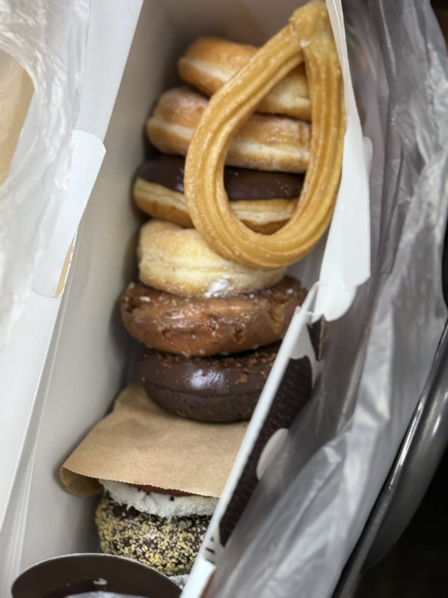 アンベさんより！ドーナッツのお返しにドーナッツ🍩頂いた！ありがとうございます😊