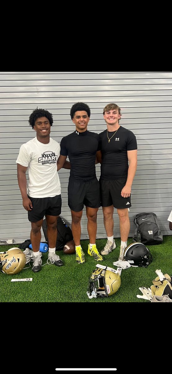 Calhoun Football Recruiting (@calhounrecruits) on Twitter photo Got some of our players competing at the UGA Camp! <a href="/RecruitGeorgia/">Recruit Georgia</a> <a href="/GeorgiaFootball/">Georgia Football</a>
<a href="/I_Nalls14/">Isiah Nalls</a>
<a href="/TraceHawkins_16/">Trace Hawkins</a>
<a href="/HudsonChad7/">Hudson Chadwick</a>
#WAC Got some of our players competing at the UGA Camp! <a href="/RecruitGeorgia/">Recruit Georgia</a> <a href="/GeorgiaFootball/">Georgia Football</a>
<a href="/I_Nalls14/">Isiah Nalls</a>
<a href="/TraceHawkins_16/">Trace Hawkins</a>
<a href="/HudsonChad7/">Hudson Chadwick</a>
#WAC