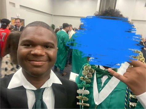 cj_TitanUp's tweet image. Since June 2021, my time as a high school student concluded.
I have DEFINITELY learned a lot over these years.
I have definitely changed over the years.
I decided to become a guest speaker for my old High School, to not only send an encouraging message to the Class of 2025, but…