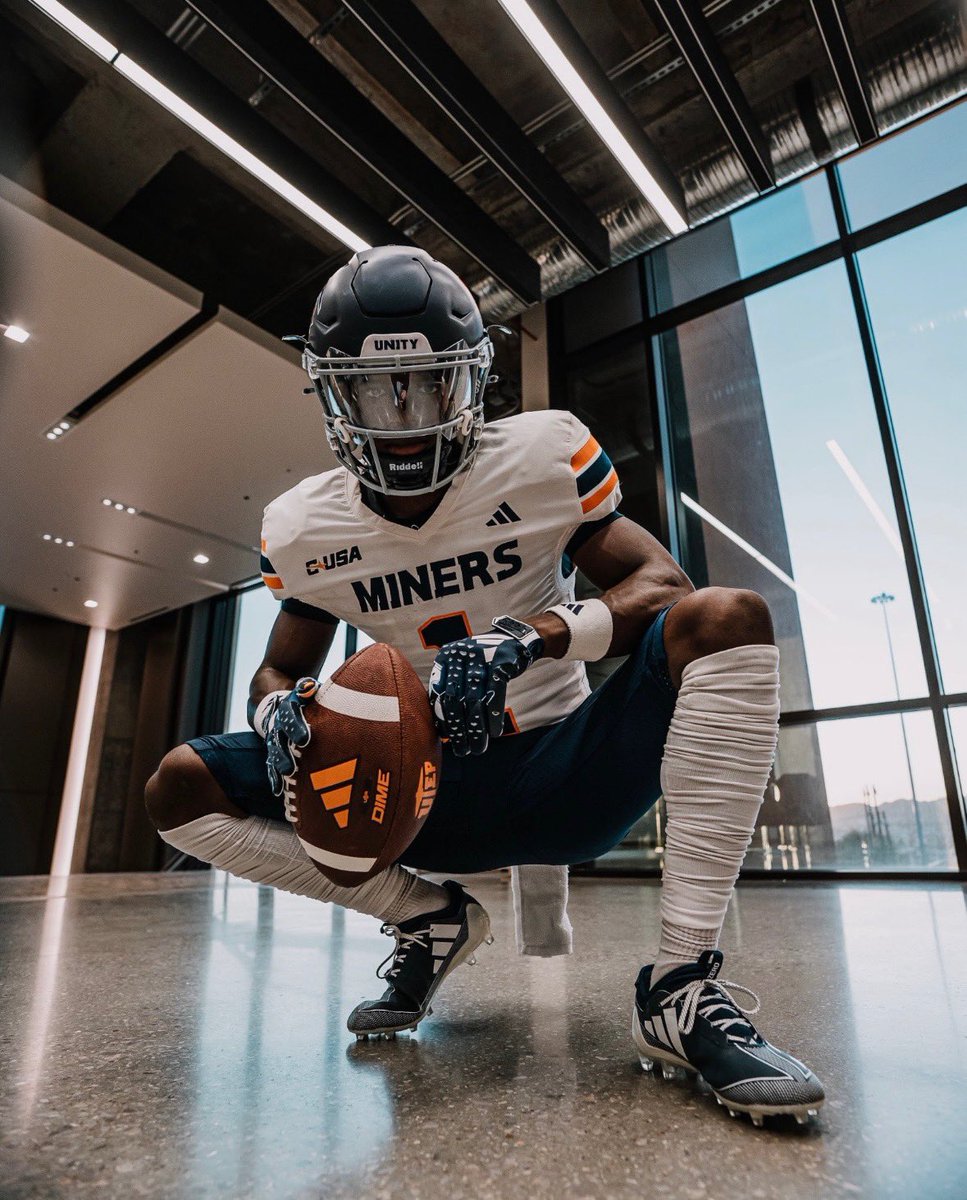 Caiden Lawrence (@caiden_lawrence) on Twitter photo WOW!! #AGTG Blessed to say after a great camp and a great conversation with <a href="/CoachDLindsey/">Desmond Lindsey</a> I’m glad to receive my 1st division one offer from <a href="/UTEPFB/">UTEP Football</a> Thank you <a href="/fasterperiod/">Fast University</a> <a href="/Coach_LaFavers/">Rick LaFavers</a> <a href="/CoachKScholz/">Kevin Scholz</a> <a href="/CoachJimbo92/">Darrell Jimerson</a> <a href="/RPHS_FB/">Ridge Point Football</a> <a href="/MikeRoach247/">Mike Roach</a> <a href="/TFloss32/">Todd Glawson</a> <a href="/BrandonHuffman/">Brandon Huffman</a> <a href="/jackson_dip/">Jackson DiPasquale</a> WOW!! #AGTG Blessed to say after a great camp and a great conversation with <a href="/CoachDLindsey/">Desmond Lindsey</a> I’m glad to receive my 1st division one offer from <a href="/UTEPFB/">UTEP Football</a> Thank you <a href="/fasterperiod/">Fast University</a> <a href="/Coach_LaFavers/">Rick LaFavers</a> <a href="/CoachKScholz/">Kevin Scholz</a> <a href="/CoachJimbo92/">Darrell Jimerson</a> <a href="/RPHS_FB/">Ridge Point Football</a> <a href="/MikeRoach247/">Mike Roach</a> <a href="/TFloss32/">Todd Glawson</a> <a href="/BrandonHuffman/">Brandon Huffman</a> <a href="/jackson_dip/">Jackson DiPasquale</a>