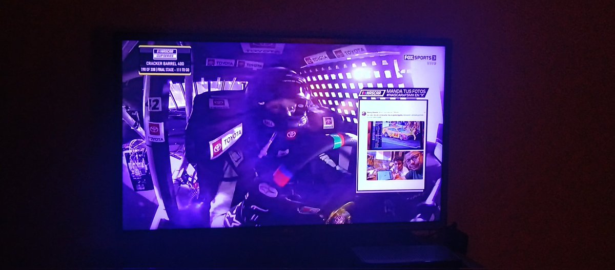 #NASCARxFSMX <a href="/elpatogalindo/">🏁 El Pato Galindo 👊🏻🇲🇽</a> <a href="/jccasco/">Juan Carlos Casco</a> Yo enfermo con fiebre pero esperando el OVERTIME!!! Saludos Partners