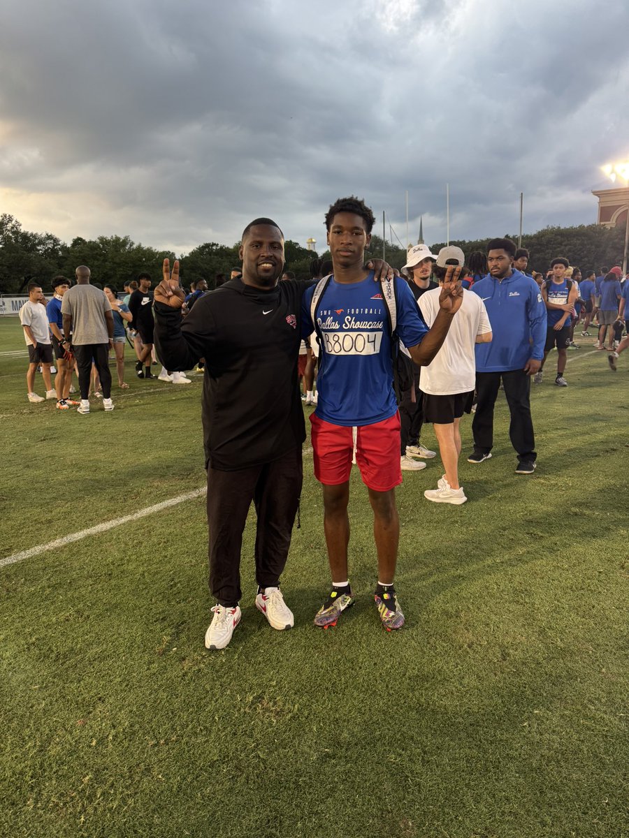 Brandon Derrough-Harris (@brandonderrough) on Twitter photo After a great conversation with <a href="/CoachHun_SMU/">Rickey Hunley Jr</a> I am blessed to receive my 5th offer from <a href="/SMUFB/">SMU Football</a>!!! #ponyup
<a href="/CoachColvin7/">Andrew Colvin</a> <a href="/Coach_Owens5/">Radarius Owens (Coach 🅾️)</a> <a href="/CoachJudie5372/">Coach Judie</a> <a href="/coachwvde/">Jonathan Wade 🍊🔥CoachWVDE🔥🍊</a> <a href="/TFloss32/">Todd Glawson</a> <a href="/PrepRedzoneTX/">Prep Redzone Texas</a> <a href="/sixstarfootball/">Six Star Football | PLUS+</a> <a href="/RC_Bulldogs/">Royse City Football</a> After a great conversation with <a href="/CoachHun_SMU/">Rickey Hunley Jr</a> I am blessed to receive my 5th offer from <a href="/SMUFB/">SMU Football</a>!!! #ponyup
<a href="/CoachColvin7/">Andrew Colvin</a> <a href="/Coach_Owens5/">Radarius Owens (Coach 🅾️)</a> <a href="/CoachJudie5372/">Coach Judie</a> <a href="/coachwvde/">Jonathan Wade 🍊🔥CoachWVDE🔥🍊</a> <a href="/TFloss32/">Todd Glawson</a> <a href="/PrepRedzoneTX/">Prep Redzone Texas</a> <a href="/sixstarfootball/">Six Star Football | PLUS+</a> <a href="/RC_Bulldogs/">Royse City Football</a>