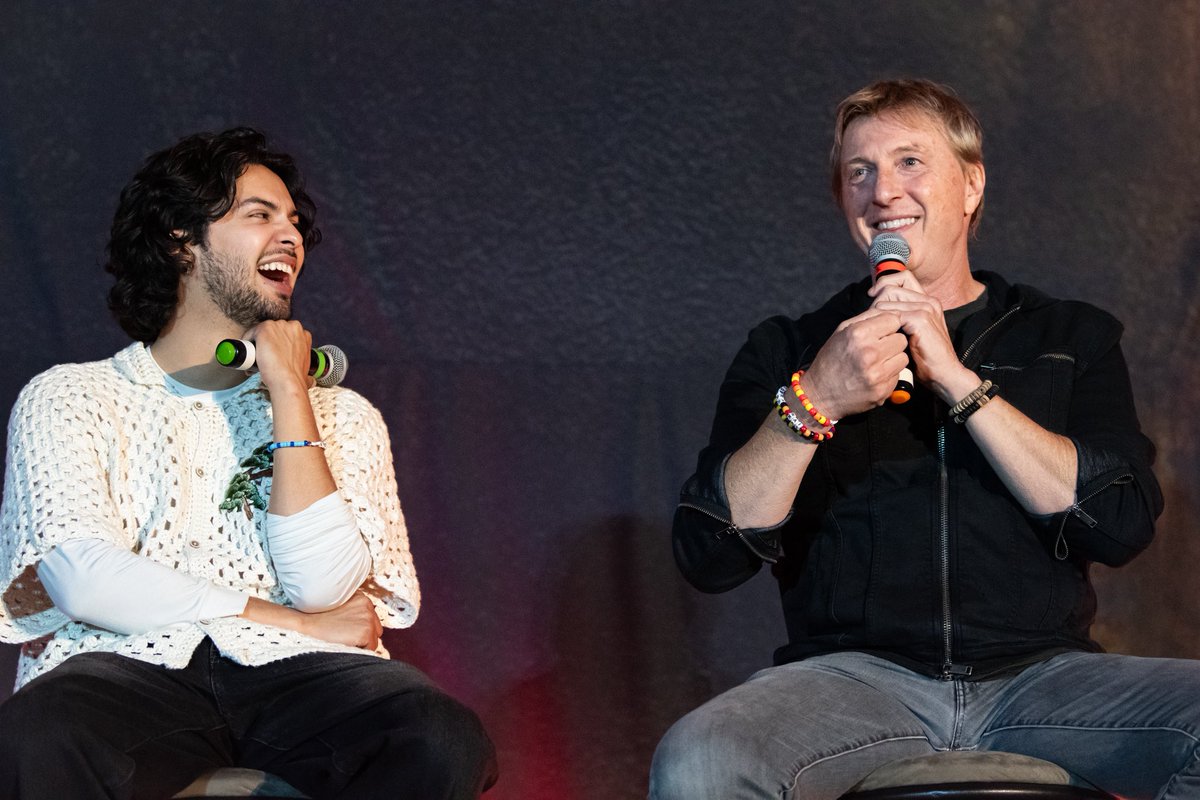 Xolo Maridueña and William Zabka having so much fun onstage for their panel together at our Salute to Cobra Kai convention today!

#CobraKai