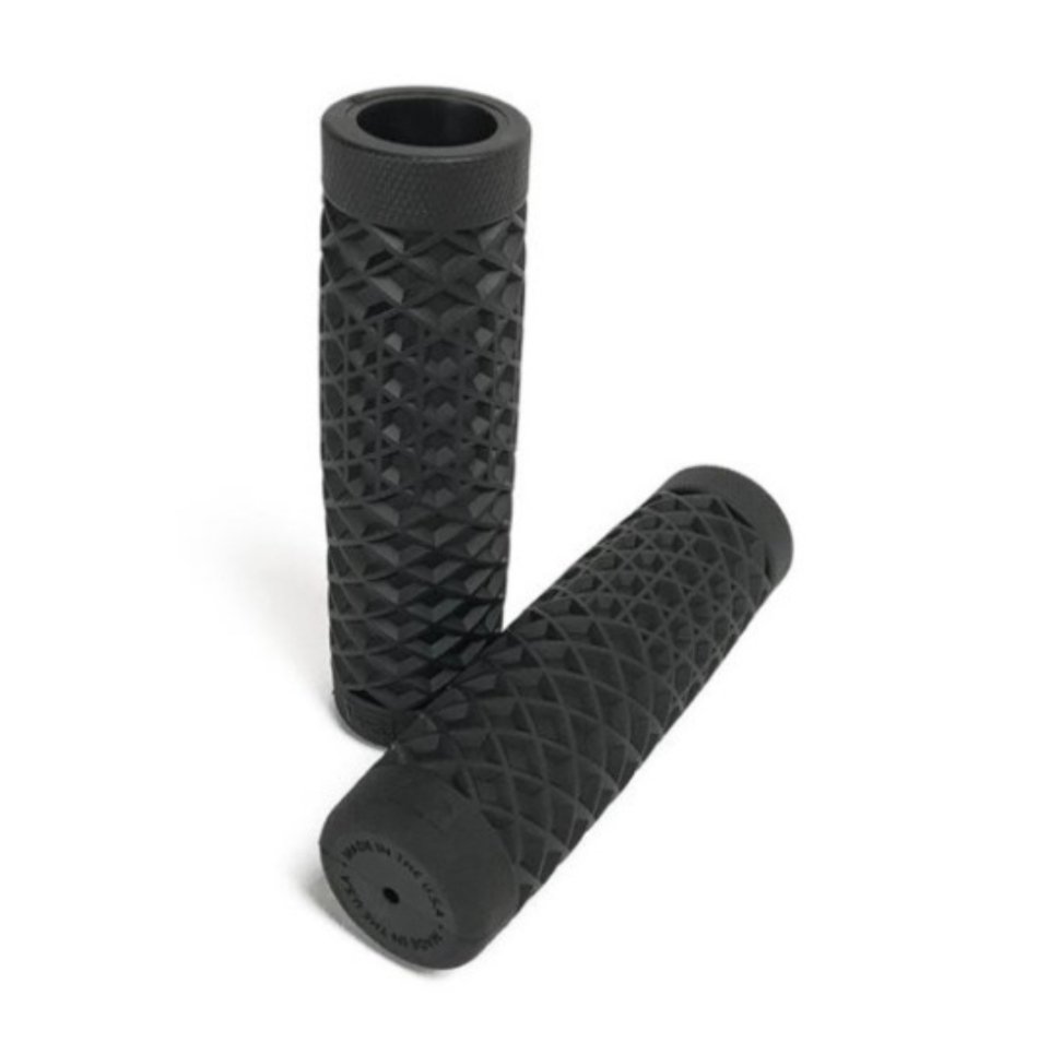 dwinartos.shop tweet media