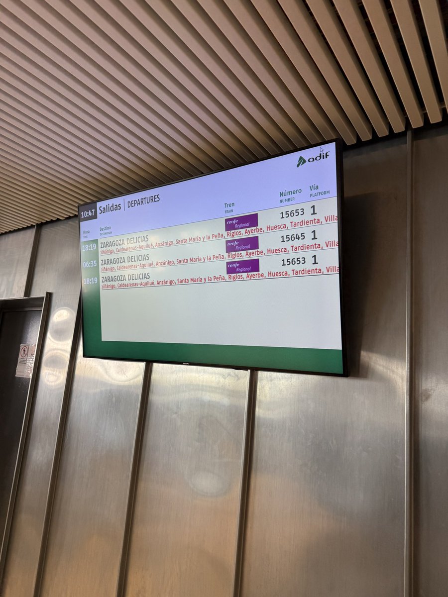 La estación de Canfranc vuelve a brillar.