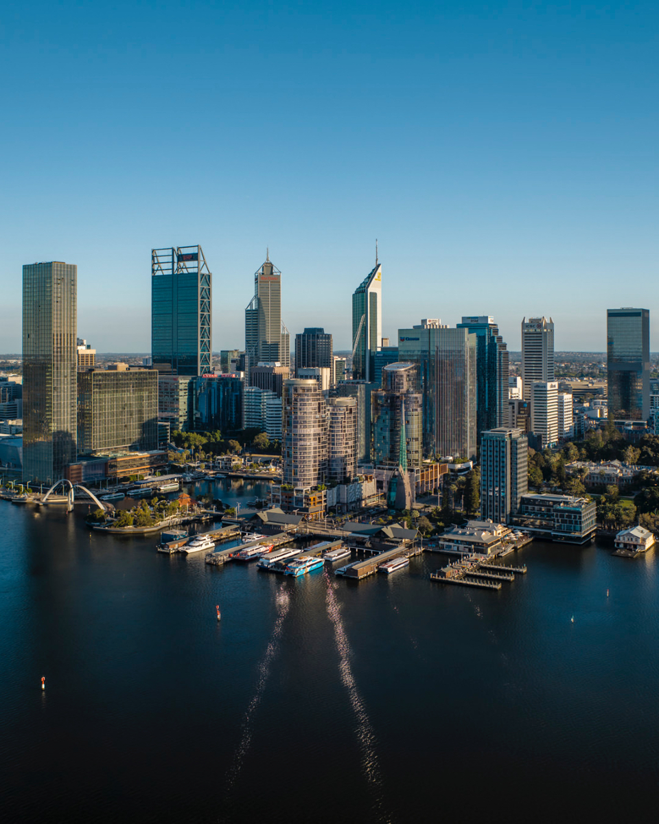 theaguiastudio's tweet photo. Perth has that quiet magic — where the city meets the water and everything just slows down.

📍 Perth, Western Australia
🎥: @skyperth

#SkyPerth #PerthViews #WesternAustralia #CapturedBySkyPerth #ExploreWA #CityscapePhotography #NatureAndCity #LoveWhereYouLive #ThisIsPerth https://t.co/ufriphtc0B
