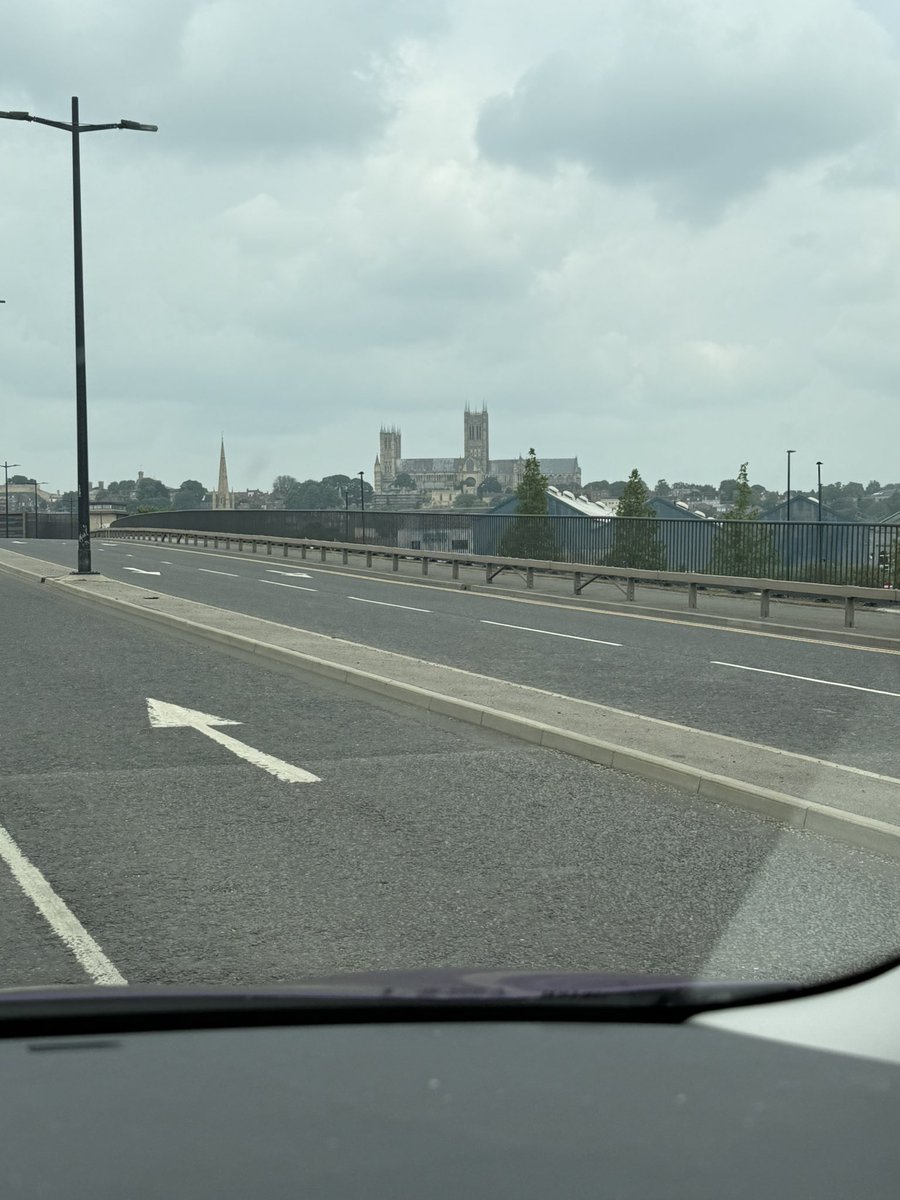 Something about this view… ❤️#lincoln #cathedral