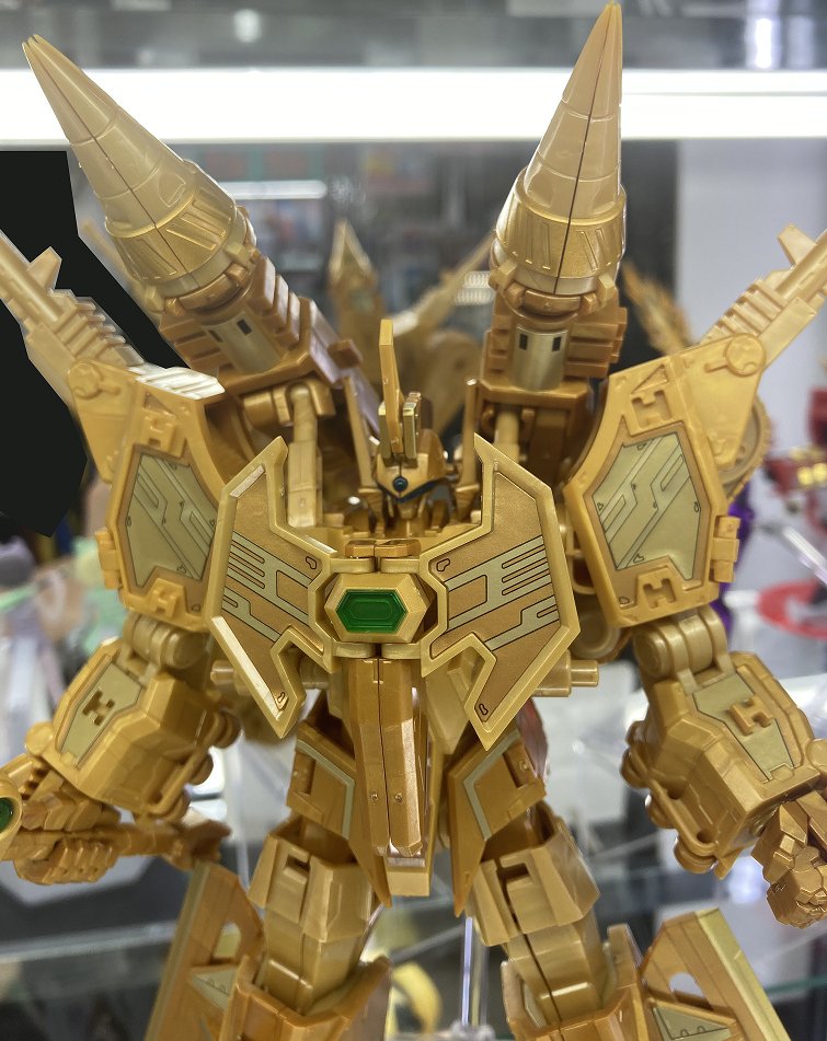 ご*ん様 MODEROID フルパワーグリッドマン Gold Ver. 【新品未 MODEROID フルパワーグリッドマン Gold Ver.｜グッドスマイル