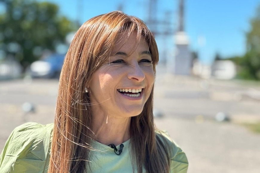 REC Santa Fe (@recsantafe) on Twitter photo Al aire, la candidata a concejala <a href="/marialuengook/">Maria Luengo</a>. Hablamos sobre la campaña rumbo al 29 de junio que definirá quiénes estarán en el recinto municipal.
recsantafe.com/video/ Al aire, la candidata a concejala <a href="/marialuengook/">Maria Luengo</a>. Hablamos sobre la campaña rumbo al 29 de junio que definirá quiénes estarán en el recinto municipal.
recsantafe.com/video/