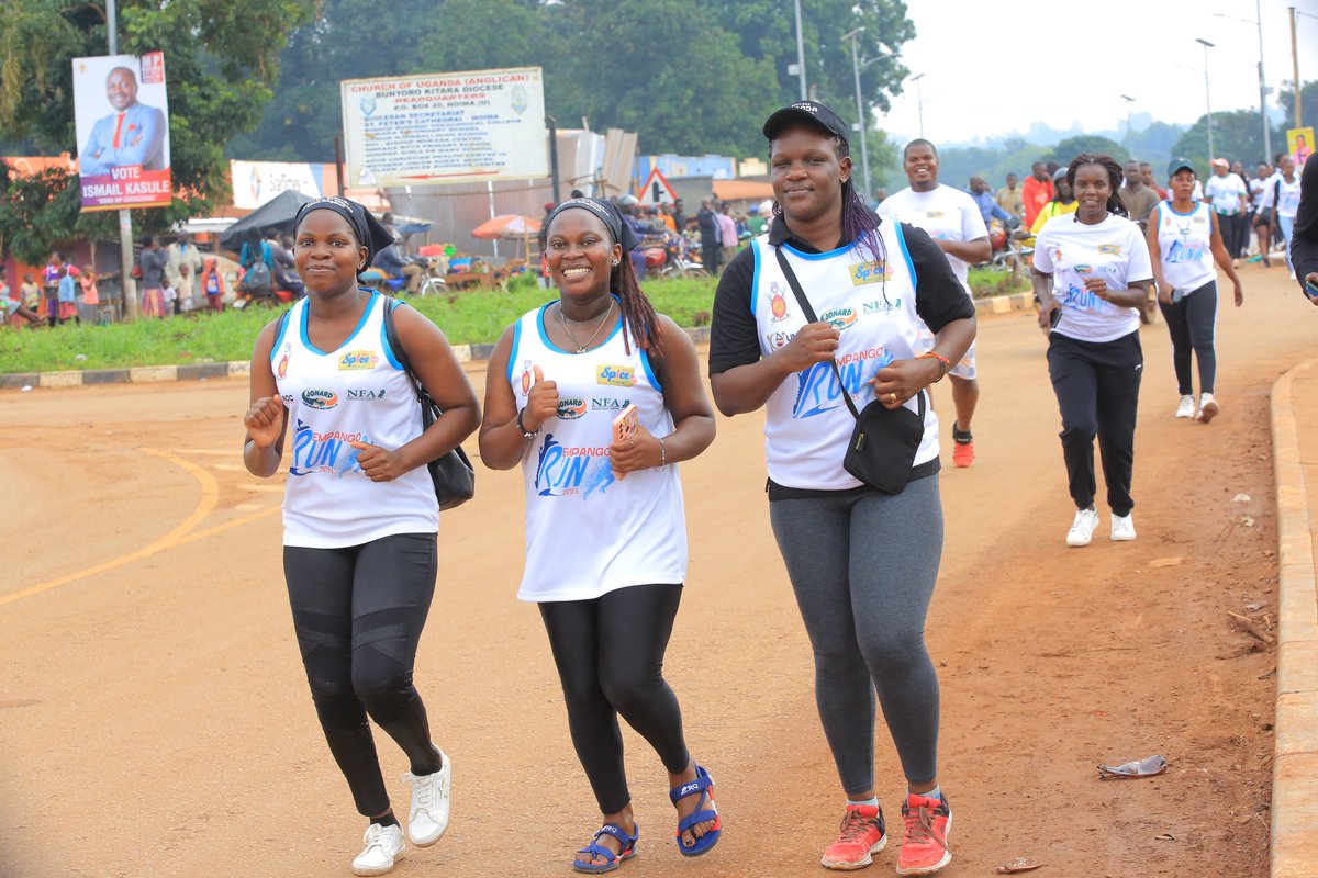 A run with purpose 🏃🏽‍♂️🏃🏾‍♀️

This year’s #EnpangoRun2025 brought hundreds together to raise funds for a cancer machine for Hoima Referral Hospital.

Thank you to everyone who showed up and ran for a cause bigger than themselves. 

📍Hoima City 

#ExploreUganda #Empango2025