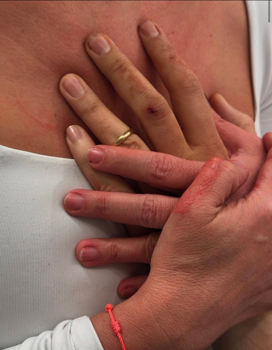 #FuerzaMiguelUribe todas nuestras oraciones son por tí, que Dios te conceda el milagro que necesitas #DolorPor Colombia