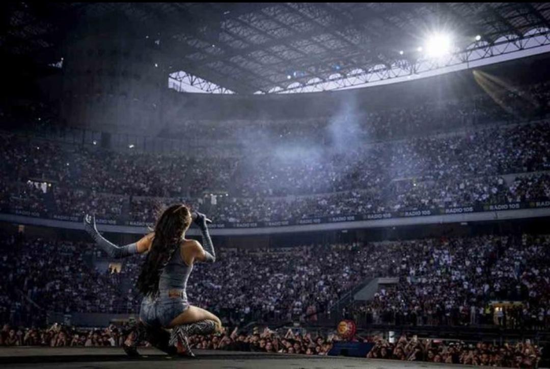 i brividi
elodie ti meriti tutto