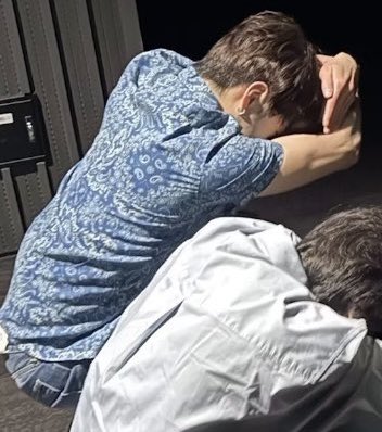 only few people pointed out seungyoon and his tricep muscle………