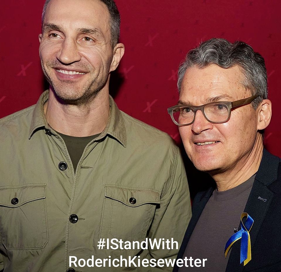Noah (@jd753753) on Twitter photo 'Die #Ukraine verdient ein Leben in Frieden, Freiheit & Selbstbestimmung.'
Für Haltung & Kampfgeist,
👉 <a href="/RKiesewetter/">Roderich Kiesewetter🇪🇺🇩🇪🇮🇱🇺🇦</a> folgen!
#IStandWithRoderichKiesewetter 'Die #Ukraine verdient ein Leben in Frieden, Freiheit & Selbstbestimmung.'
Für Haltung & Kampfgeist,
👉 <a href="/RKiesewetter/">Roderich Kiesewetter🇪🇺🇩🇪🇮🇱🇺🇦</a> folgen!
#IStandWithRoderichKiesewetter