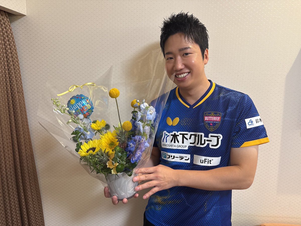 激レア】水谷隼選手等身大パネルbutterfly 木下グループ