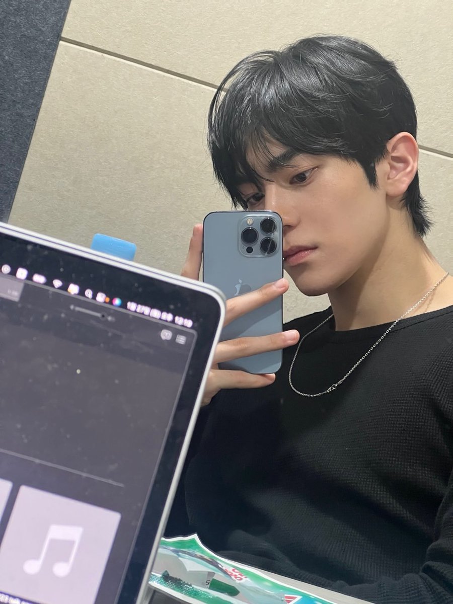 B2PUPDATES's tweet photo. 250609 <BOYS II PLANET> Trainee Information 

NAME: Park Donggyu (박동규)
★ Born on March 16, 2005
★ Former PLEDIS trainee
★ A candidate for TWS debut
★ Height: 183cm

#PARKDONGGYU #박동규
#BOYS2PLANET #보이즈2플래닛 #Mnet
#BOYS2PLANETK #BOYS2PLANETC  #BOYS2PLANETGLOBAL