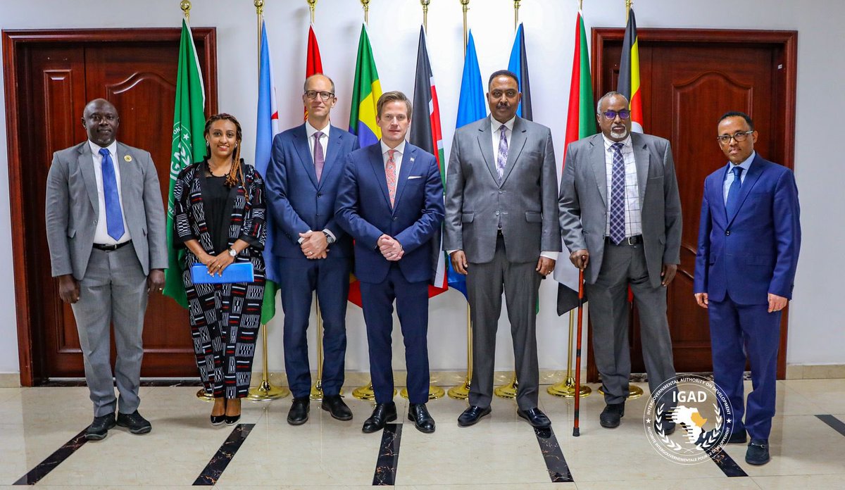 Dr Workneh Gebeyehu (@drworkneh) on Twitter photo Today, alongside H.E. Amb. Hans Lundquist of <a href="/SweinEthiopia/">Sweden in Ethiopia & AU</a>, we convened to review and deepen the longstanding IGADâSweden partnership.
For over four decades, Sweden has stood with IGAD in pursuit of peace, stability, and regional integration. I am deeply grateful to the people Today, alongside H.E. Amb. Hans Lundquist of <a href="/SweinEthiopia/">Sweden in Ethiopia & AU</a>, we convened to review and deepen the longstanding IGADâSweden partnership.
For over four decades, Sweden has stood with IGAD in pursuit of peace, stability, and regional integration. I am deeply grateful to the people