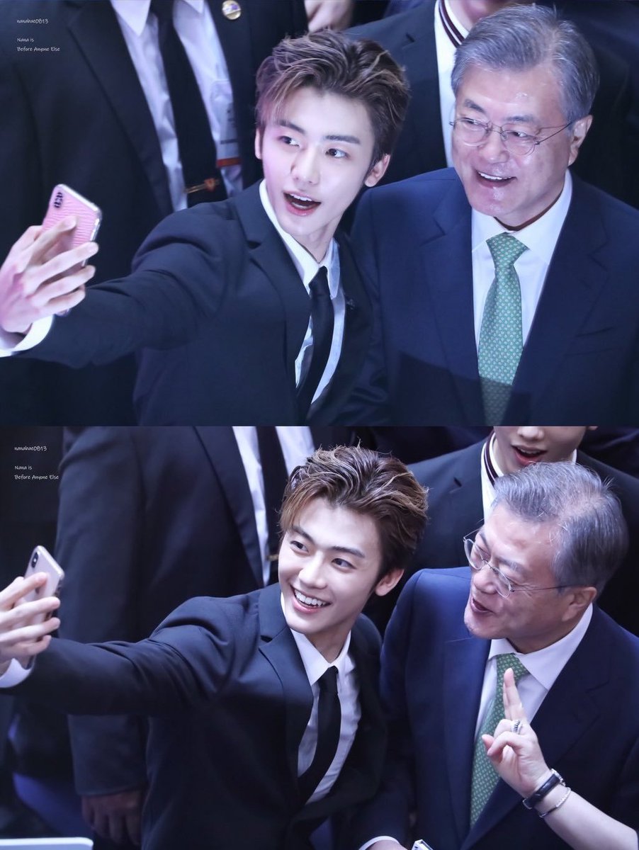 ไม่ใช่ทุกคนที่ไปขอถ่ายรูปกับประธานาธิบดีแล้วจะเหมือนหลานเขา