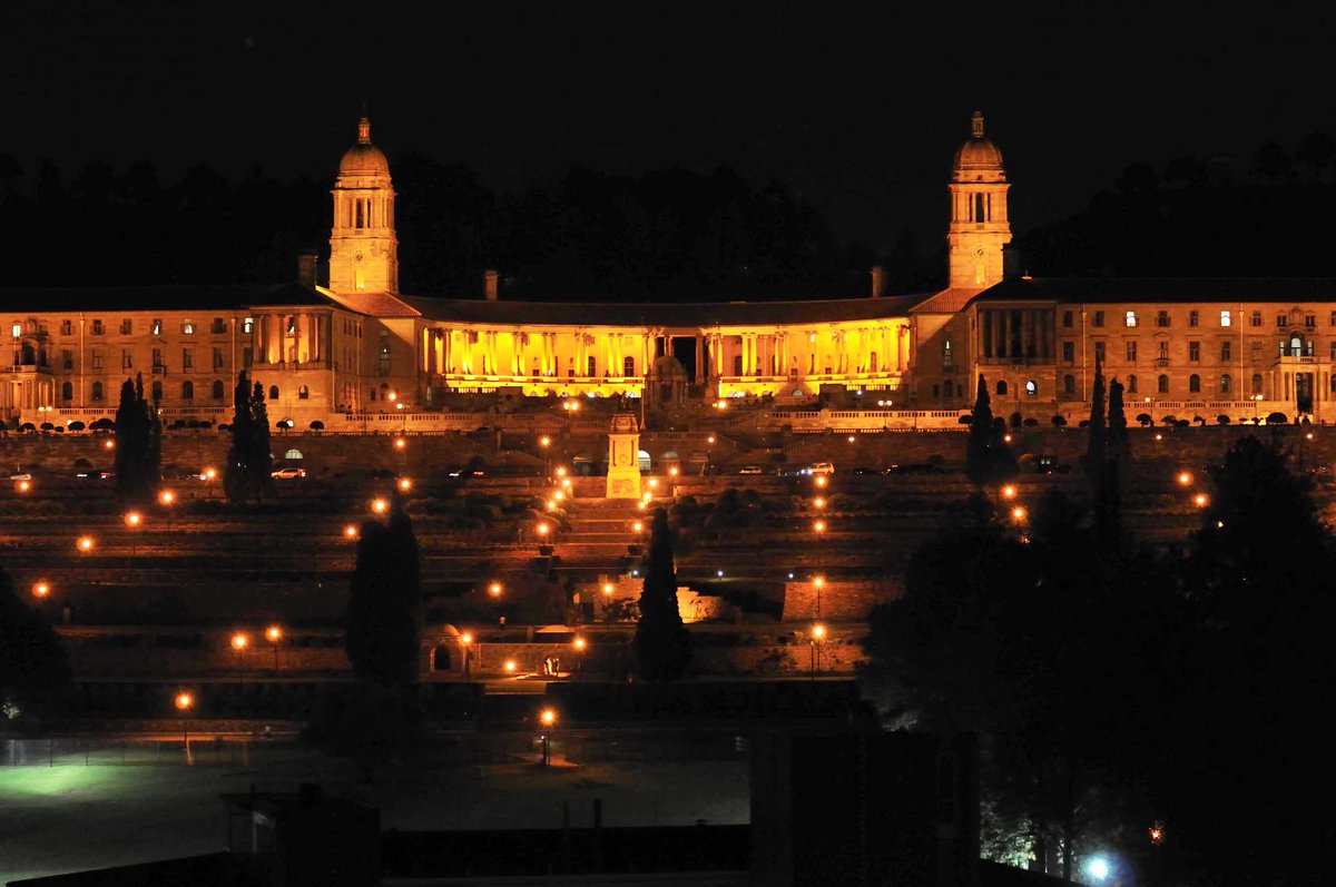 This day in history: 163rd posthumous birthday of Sir Herbert Baker, designer and builder of the Union Buildings - Tshwane's most famous landmark. Nelson Mandela was inaugurated here as the first democratically elected president in 1994. 
#discovertshwane #visitgauteng