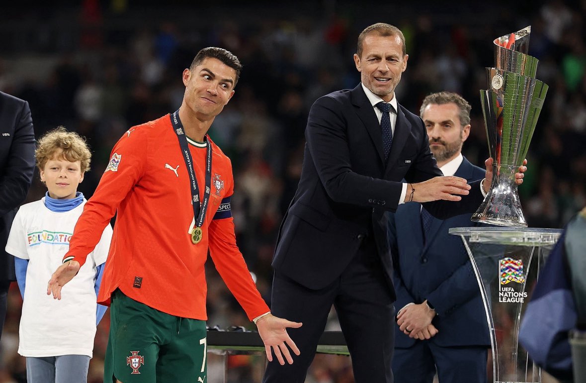 They all think they run it, until the one who owns it walks through the door.

This was born from him!! ⚽️ 

#CristianoRonaldo #CR7 🐐🏆