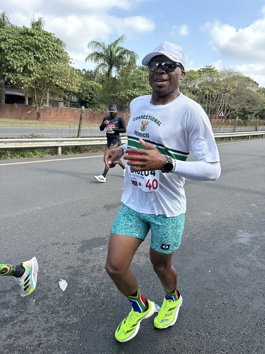 ouma_chiloane's tweet photo. @MrTrapnlos Congratulations top runner 👏🏻👏🏻great seeing you 🏃 https://t.co/vNlYyBCRNn