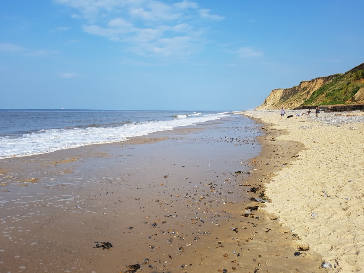 manonabeach (@manonabeach) on Twitter photo What the #beach means at #WestRunton in #Norfolk, with <a href="/KeysHolidaysUK/">Keys Holiday Cottages</a> - manonabeach.com/norfolk/west-r… What the #beach means at #WestRunton in #Norfolk, with <a href="/KeysHolidaysUK/">Keys Holiday Cottages</a> - manonabeach.com/norfolk/west-r…
