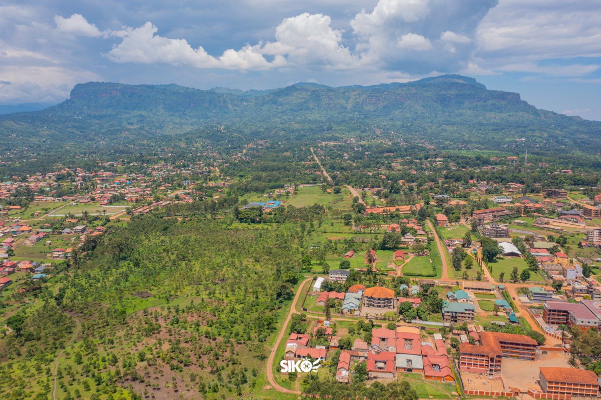 dickson_siko's tweet image. The side of Mbale you never get to see. #SikoIsHere #DronesForGood #SkyKings #CoffeeCity #ExploreElgon #VisitMbale
📸@SikoConsultsLtd
