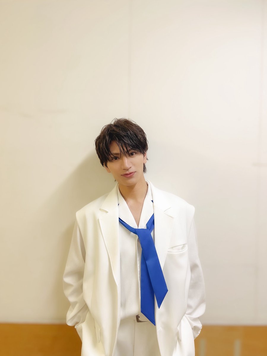 好き。白衣装。 昨日、福岡も素敵な時間になりました🌹 ありがとうご