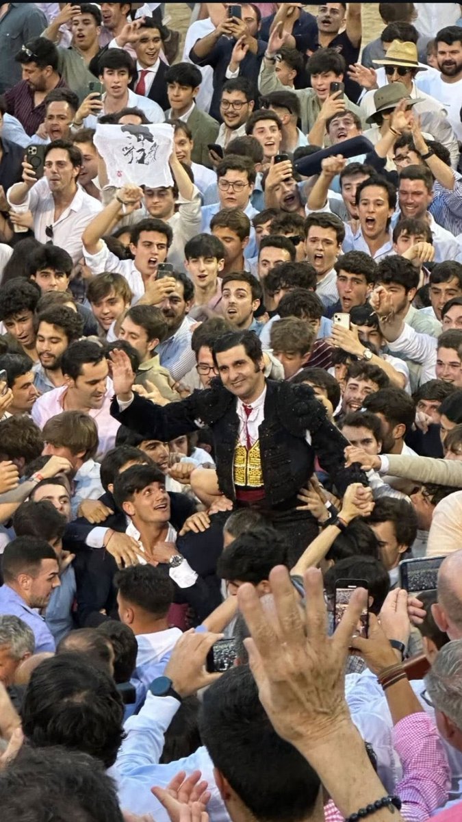 Ignacio Sánchez-Mejías tweet media