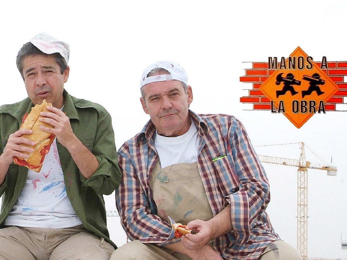 Bueno, pues ya están en el Coliseum el aparejador y capataz de obra para iniciar los primeros movimientos: asegurar la zona y facilitar la infraestructura necesaria.