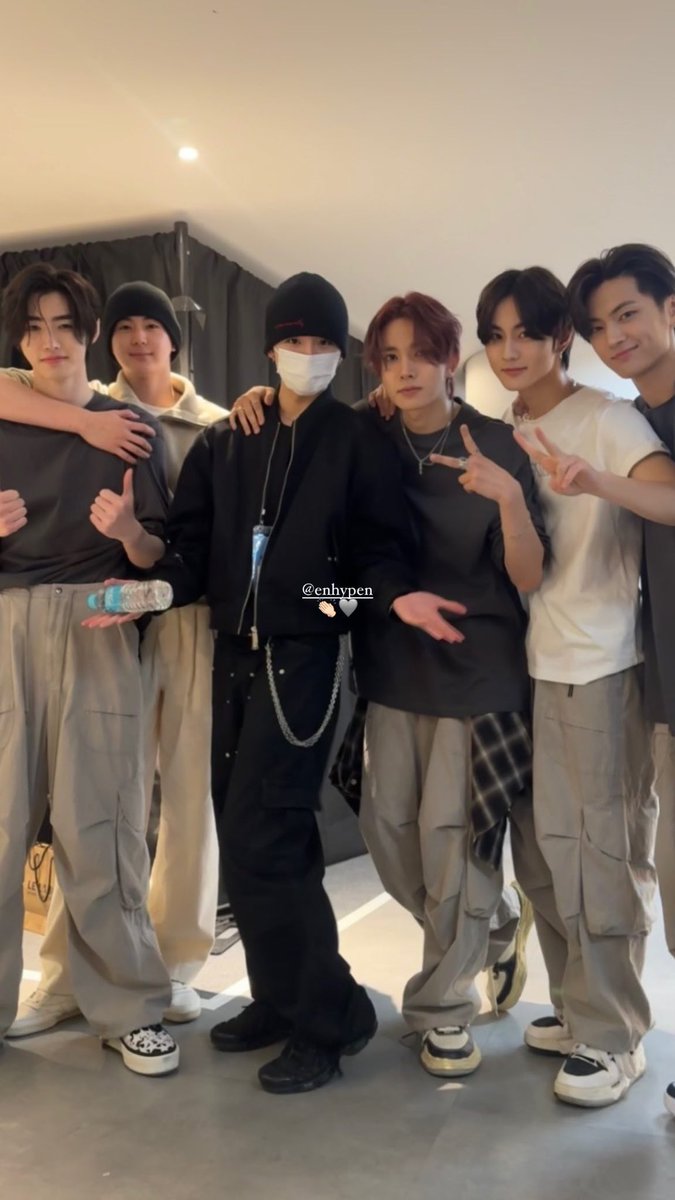sangwonspics's tweet photo. Sangwon always went to support his friends concert and now he has another chance to achieve his dream to debut as an idol performing infront of many people after years being trainee before🥹 please send lots of support for him on boys2planet 🙏🤍 

#sangwon #상원 https://t.co/51VrxpJZoA