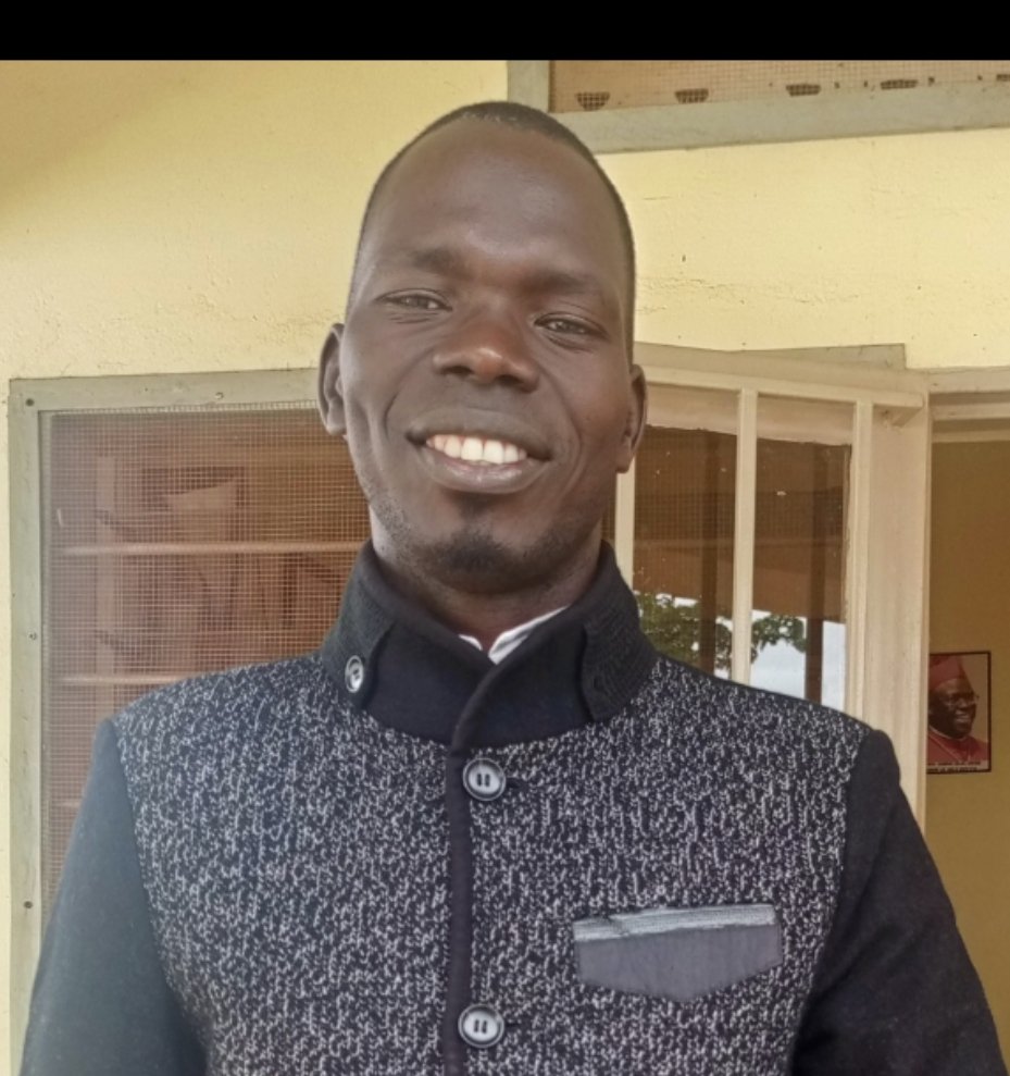 RadioPacisGulu's tweet photo. DAILY PRESS REVIEW |2-3pm
Be part of the rocking conversation with great minds @od_priestley and @oola_okell23757 this afternoon pulling out facts and truth from the daily monitor, new vision and highlights from the East African papers
#DailyPressReview
#PeaceOfChristForAll https://t.co/JXGk9QHRND
