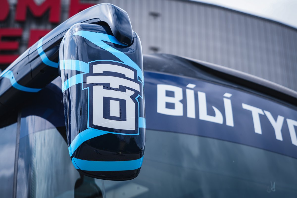 hcbilitygri's tweet photo. 🚌 Máme ho tu. V plné kráse! 🤩 #BTL https://t.co/qiKOGQzJ2J
