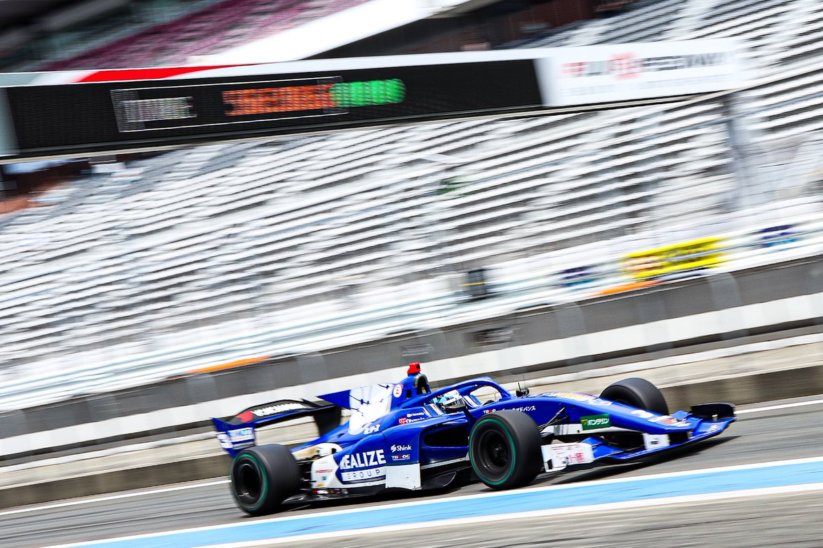 ゆーみ tweet media