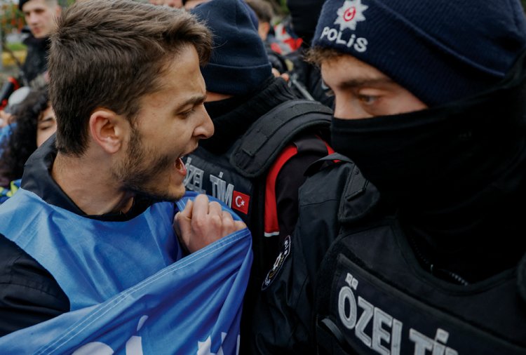 ⚠️El Índice Global de los Derechos de <a href="/ituc/">ITUC</a> <a href="/CCOO/">COMISIONES OBRERAS</a>  de 2025 es un llamamiento urgente a la acción para hacer frente a este golpe de Estado contra la democracia antes de que los daños sean irreparables

Solo 7 de los 151 países encuestados hayan recibido la calificación más alta