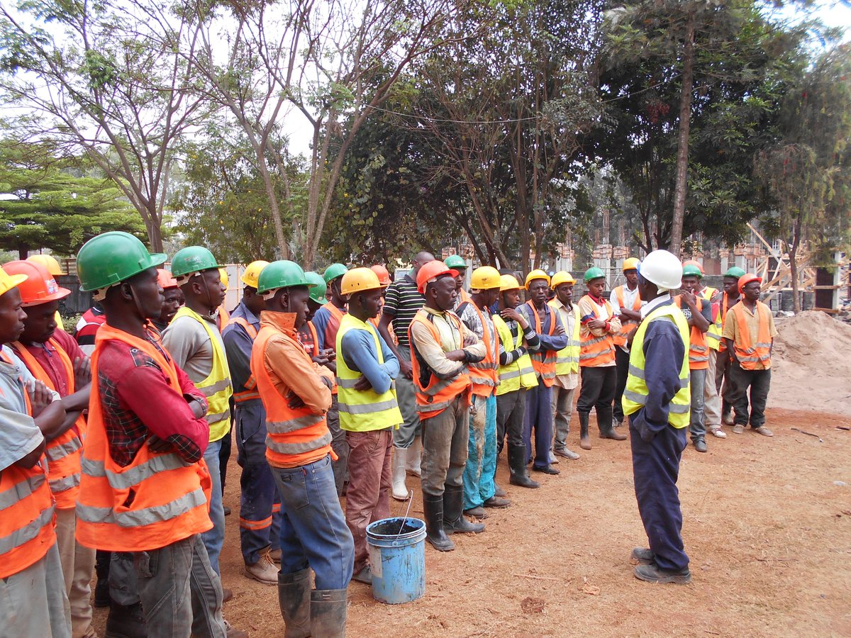 This morning’s toolbox talk focused on site awareness, proper PPE, and staying alert on every step of the project.

0759 408 324
dancomconstruction.com

#DancomConstruction #SafetyFirst #ToolboxTalk #ConstructionSiteSafety #PPECheck #WeBuildKenya #TopConstructionCompanyKE
