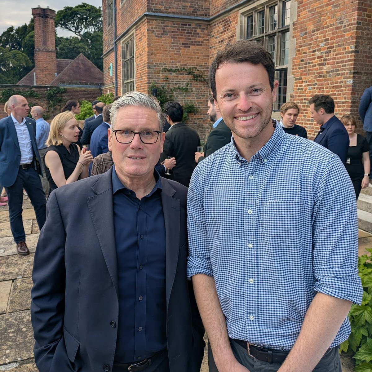 Alex Kendall (@alexgkendall) on Twitter photo Thank you Prime Minister <a href="/Keir_Starmer/">Keir Starmer</a> for hosting us at his house, Chequers. Excited for the announcements we'll be making together this week! 🇬🇧
I drove there in our AV without any intervention — until the entrance where I had to intervene to be searched by security 😁 Thank you Prime Minister <a href="/Keir_Starmer/">Keir Starmer</a> for hosting us at his house, Chequers. Excited for the announcements we'll be making together this week! 🇬🇧
I drove there in our AV without any intervention — until the entrance where I had to intervene to be searched by security 😁