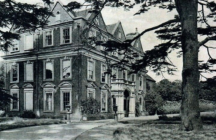 Brentford & Chiswick History tweet media