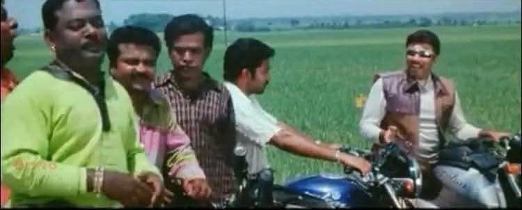 RioSrvn's tweet photo. 26 or 27+ la marriage panrathu mukkiyam ila...

30 or 32+ la marriage panrathu mukkiyam ila...

Apo ethu thaan mukkiyam..

Ethume mukkiyam ila da. Avan avanuku epo thonutho financially mentally epo strong ah irukano apo panitu poran.. unga vela m@da enamo atha paarunga da https://t.co/9NQZ078wnM