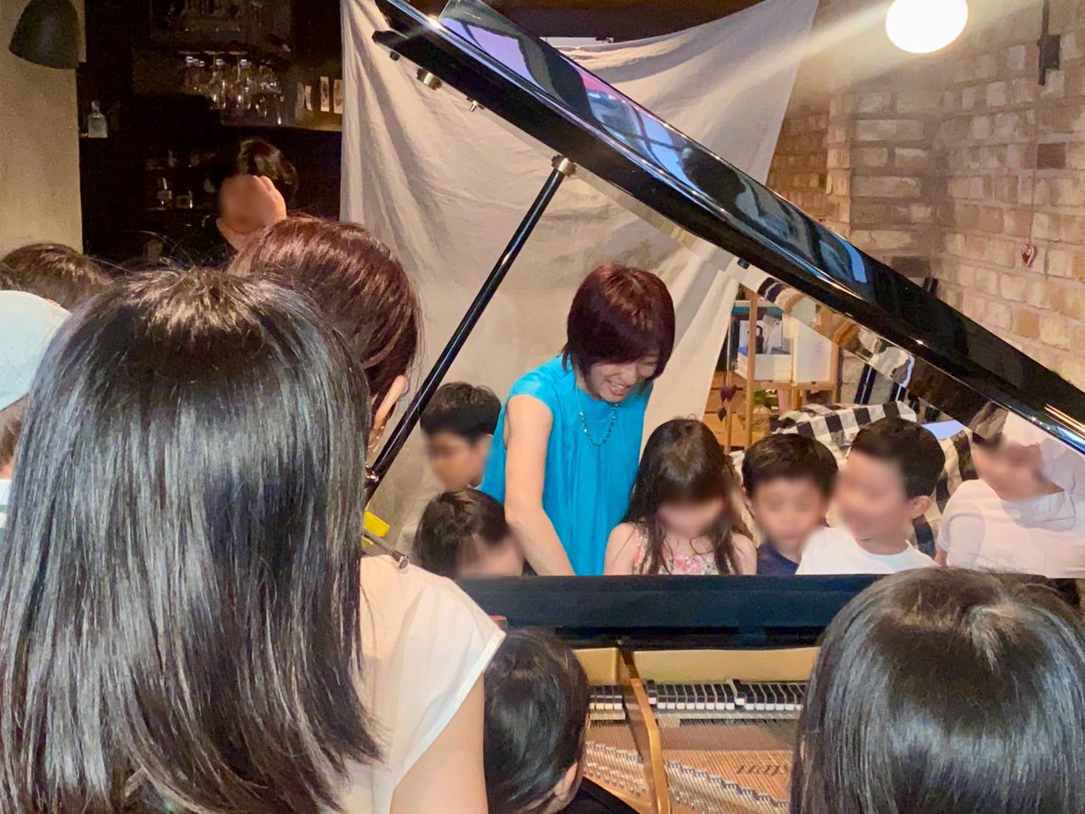 【全公演満員御礼】 親子で楽しむジャズピアノ&amp;タップダンス diary.sawakohyodo.com/?eid=1991  

#おやこジャズ  公式アカウントinstagram.com/oyako_enjoy_mu…
________________
#親子イベント  #子どもとお出かけ  #子連れコンサート #親子コンサート